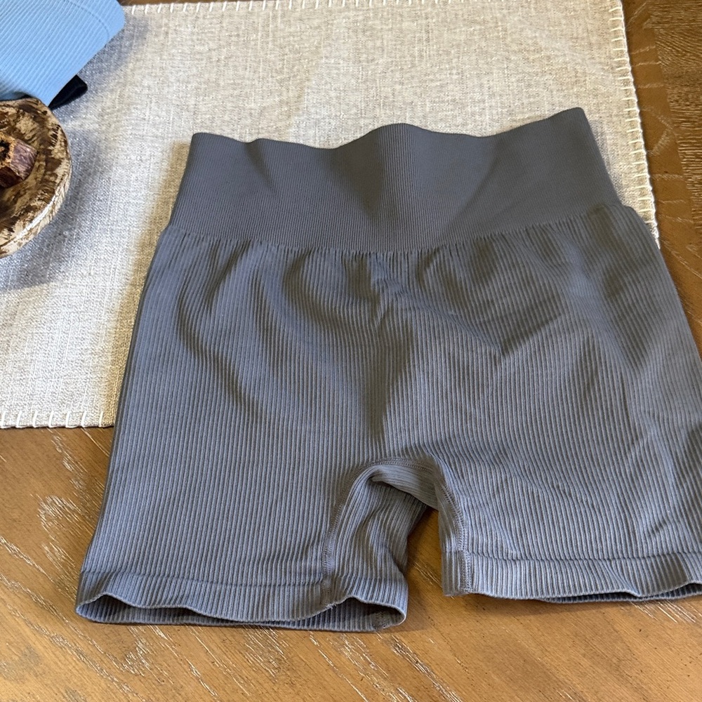 Ribbed High-Waist Bike Shorts Trio - Black, Gray, Light Blue - Picture 4 of 5